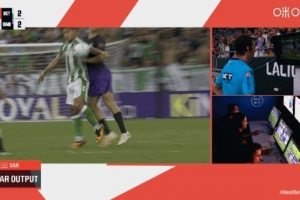 洛塞尔索进球被吹VAR音频：同一进攻阶段库乔手球，巴萨未获球权