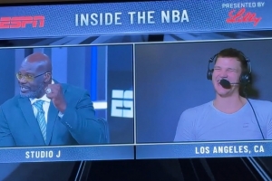 起外号达人！奥胖称新湖人Snowtime Lakers 叠加Showtime+白人梗