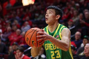 中规中矩！林葳替补出场16分钟 6投2中&三分5中2得到6分2板1断