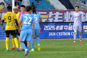 青岛西海岸1-1云南玉昆 阿齐兹破门+失点 布尼亚明助攻奥斯卡扳平